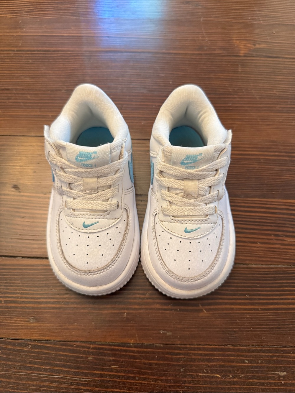 White Nike Force 1 Toddler Sneakers - 7C